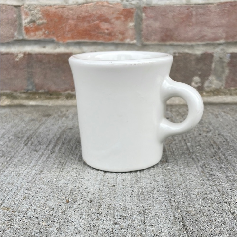 HOMER LAUGHLIN CHINA Off White Cream Diner Restaurant Coffee Mug 12 ounces Heavy